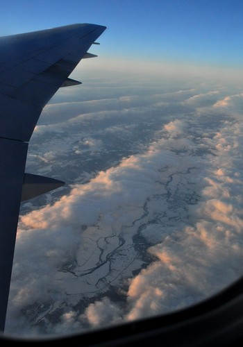 sky snow clouds river geotagged horizon wing aerial westvirginia airborne windowframe continentalairlines southbranchpotomacriver geo:lat=38967551 geo:lon=79029636
