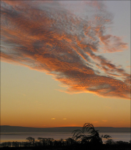 red cloud sunrise landscape bay cumbria morecambe furness morecambebay distinguishedsunrisesandsunsets duncandarbishire