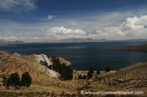 lake laketiticaca water landscape bolivia fields agriculture lagotiticaca dpn isladelsol