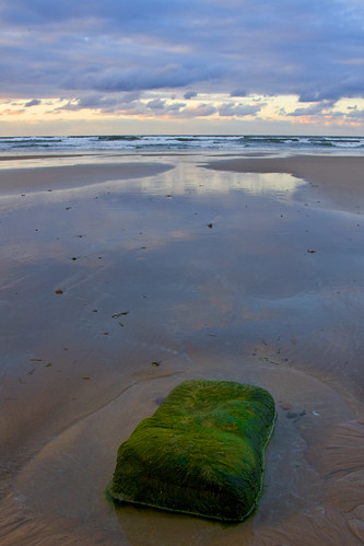 sunset sea water clouds canon geotagged coast scotland aberdeenshire tide banff seashore ebb pleasureprinciple 24mm105mm 40d banfflinks geo:lat=5767038 geo:lon=2550609