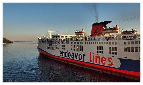 travel summer vacation holiday ferry port geotagged ship estate hellas greece nave porto grecia zuiko vacanze oly igoumenitsa zd fourthird quattroterzi geo:lon=20261879 rapis60 olympuse620 geo:lat=39497948