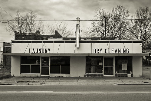 bw geotagged nc cleaners structure laundry roadside laundromat launderette 2010 laurinburg d80 geo:lat=34776368 geo:lon=79460517