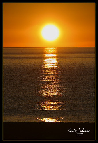 sol canon playa amanecer costadelsol puesta estepona reflejos larada tamron18270 amaneceresdeestepona