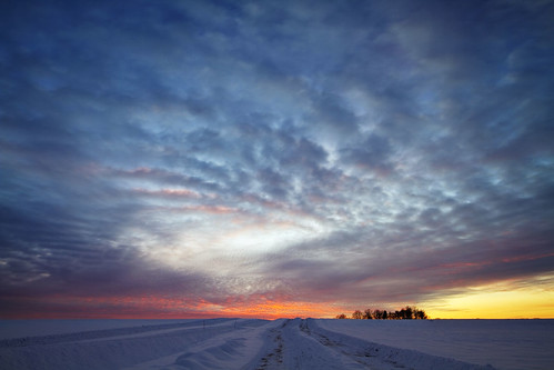 road winter sunset sky snow clouds sweden sverige hdr östergötland sigma1020mmf456exdchsm bjärkasäby canoneos7d