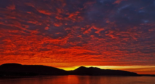 ocean red sky water clouds sunrise view himmel vista fjord bergen suset sandviken