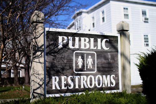 signs md bathrooms maryland restrooms solomons publicrestrooms calvertcounty solomonsisland