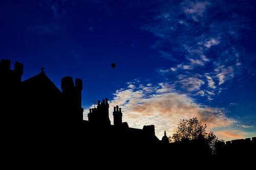 blue sunset sky clouds rooftops peterborough wispy s3000 upontheroof hotairballon chimnies thedrifters nikond5000 inthegroundsofthecathedral