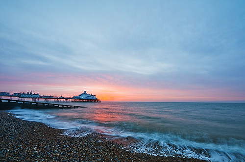 ocean morning sea sky sun beach sunrise sussex pier morninglight early waves pebbles eastbourne coastline seafront polarizer southcoast goldenhour earlyriser eastbournepier sigma1020 simonanderson sussexcoast coastuk nikond300s