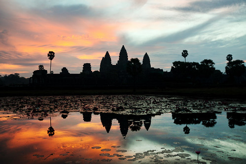 travel reflection silhouette sunrise temple cambodia southeastasia angkorwat siemreap