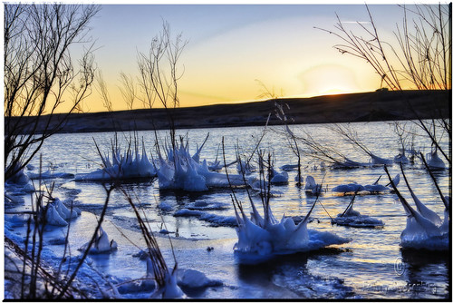 winter sunset ice water southdakota landscape photo seasons prairie hdr missouririver mobridge adobephotoshopelements canonefs1755mmf28isusm canoneos50d ortoneffect redynamixplugin adobephotoshopelements7 corsoncountysd