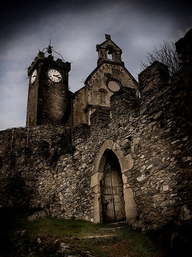 france castle clock church mystery landscape terror horloge luchon château terreur mystère draganizer baltasarlopez