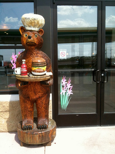 bear statue restaurant carving hamburger waiter iphone