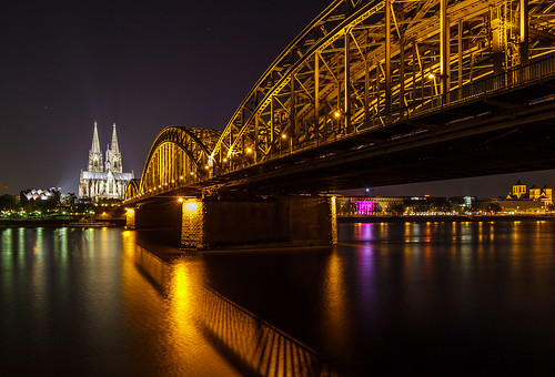 cologne köln hohenzollernbrücke cathedral kölner dom night shot langzeitbleichtung lzb long exposure rhine nacht