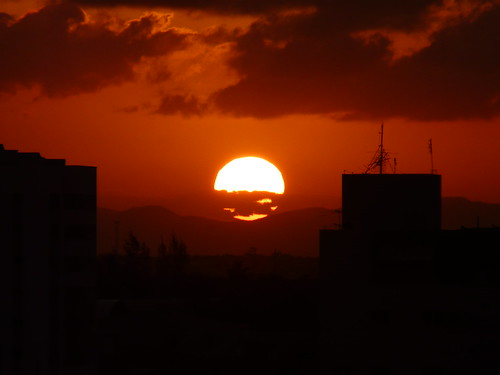 sunset red sun building freeassociation fotosencadenadas brasil correntedefotos sooc arimm