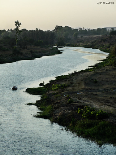 india river banks nasik meandering