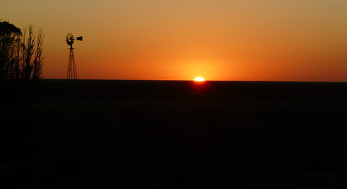 patagonia sol argentina sunrise molino amanecer sur desierto alamo estepa ríonegro