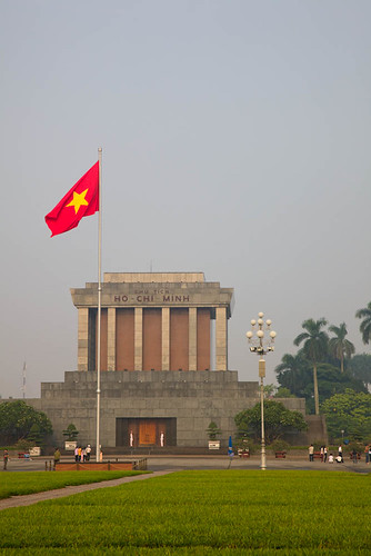 morning red green sunrise canon geotagged soft flag vietnam mausoleum hanoi hochiminh uncleho hochiminhmausoleum 5dmk2 comunisn alexstoen alexstoenphotography