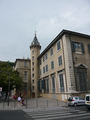 Former palace of the archbishop / Бившия дворец на архиепископа - Photo of Saint-Genis-Laval