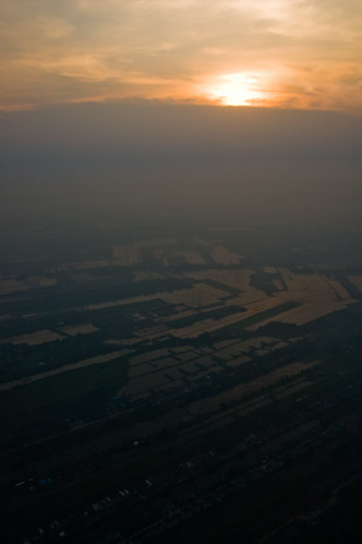 morning reflection water sunrise thailand dawn nikon asia rice bangkok fields nikkor hazy vr afs 尼康 กรุงเทพฯ 18200mm 亚洲 f3556g d40 ราชอาณาจักรไทย ประเทศไทย ニコン 18200mmf3556g กรุงเทพมหานคร เมืองไทย