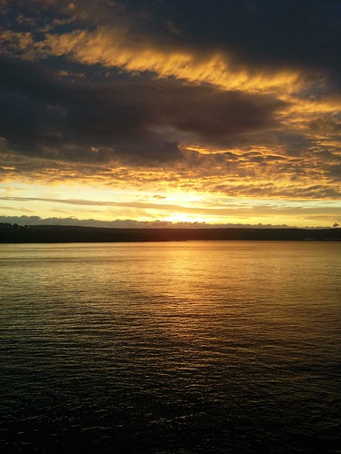 sunset sea portrait sun clouds scrabster thurso