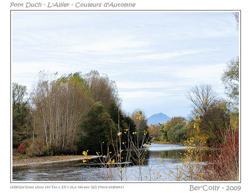 autumn trees france automne river riviere arbres auvergne vulcano volcan puydedome