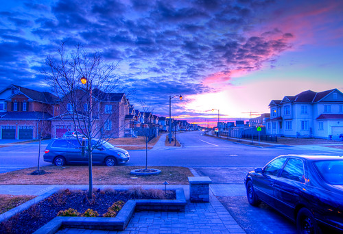 street pink winter sunset sky clouds early spring warm whitby late suburbs frontyard brooklin hdr subdivision