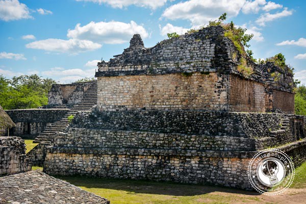 4 Must-See Mayan Ruins in the Yucatan Peninsula  - Ek Balam Mayan Ruins