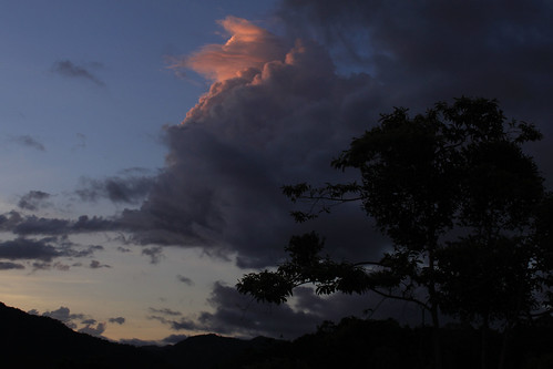 sunset sky colour clouds north australia queensland thunderstorm cairns far