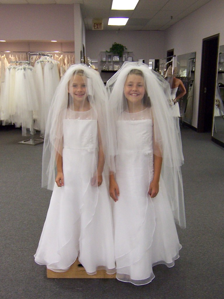 mini brides