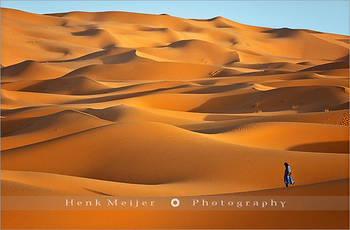 sunset sun film nature landscape landscapes sand fuji desert dunes slidefilm hills morocco provia meijer sanddunes provia100f henk sandhills merzouga erfoud ergchebbi fujiprovia canoneos1nrs floydian