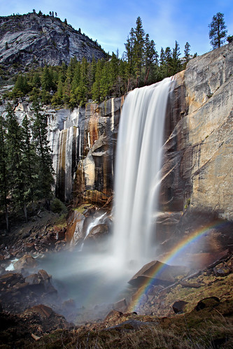california park ca usa mist nature landscape waterfall rainbow hike falls trail national yosemite yosemitenationalpark vernal vernalfalls misttrail