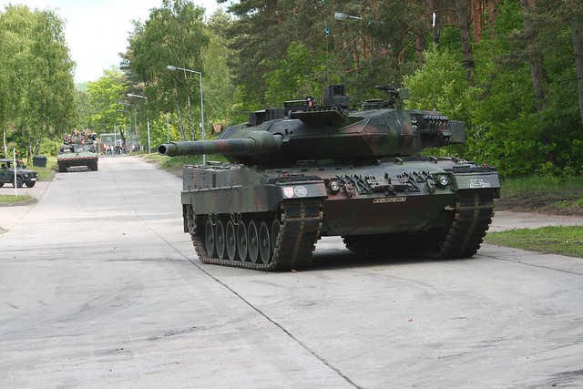 Leopard 2 A6