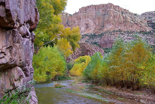 camping autumn arizona color creek landscape hiking fallcolors paisaje canyon trail backpacking hikes riparian aravaipa bureauoflandmanagement aravaipacanyon blmwilderness unature sendirismo azhike alhikesaz