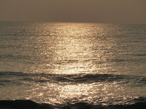 beach sunrise pondicherry