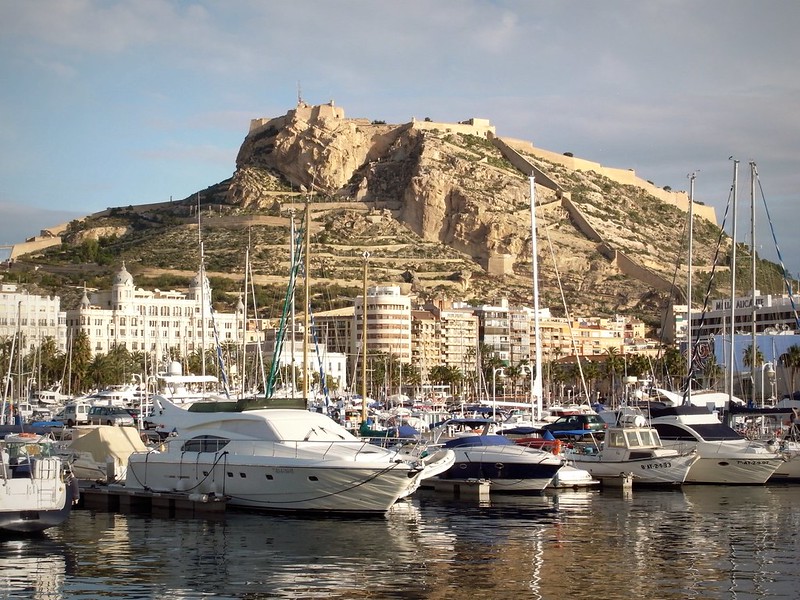 Explorando Alicante: mucho más que resorts 
