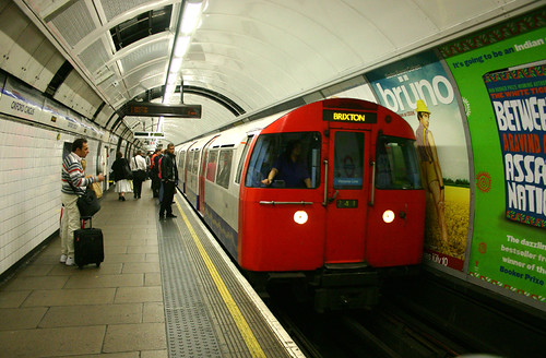 2009-09-17 London Underground, Oxford Circus