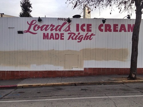 street urban sign wall landscape dessert oakland view scenic neighborhood sidewalk icecream handpainted treat lettering slogan foundtype signpainter iscream loards smallbusiness maderight doneright uploaded:by=flickrmobile flickriosapp:filter=nofilter