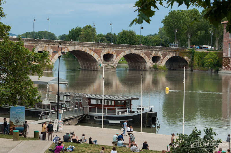 El Pont Neuf (Puente Nuevo) de Toulouse