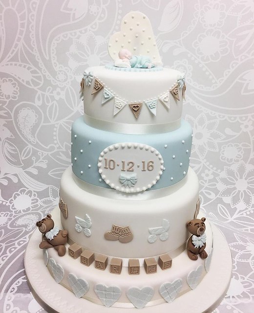 Cake by Weddingcakesbymiriam