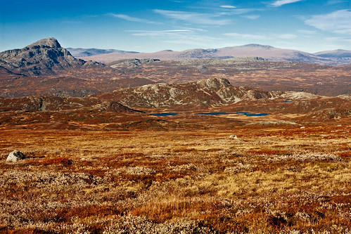 autumn sky mountain mountains water norway norge wolken autumncolors noorwegen mountainridge valdres bitihorn klaracolor slettefjellveien