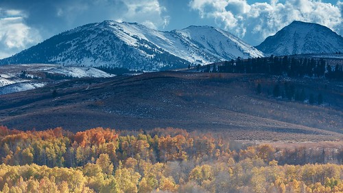 california mountain snow clouds fallcolors foliage aspen easternsierra canonef100400mmf4556lis