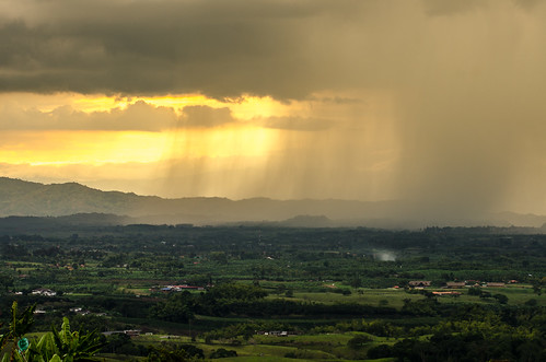 sunset rain colombia valley risaralda
