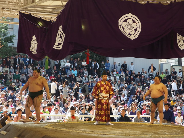 Sumo tournament @ Yasukuni Shrine