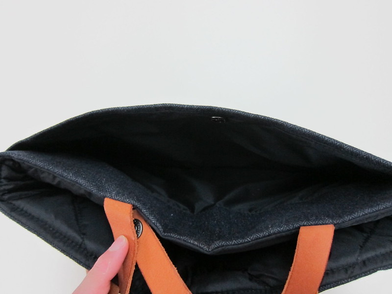 Fabrix Laptop Carrier Bag - Side Pocket