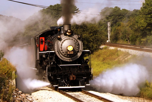 Southern #630 leaves the station