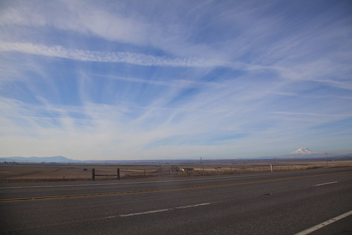 sky cloud mountain snow landscape us washington mt desert adams mount freeway wa us97