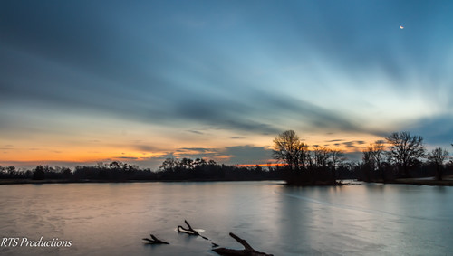 wood longexposure trees winter sky tree nature water field leaves clouds sunrise landscape outdoors morninglight pond december cloudy hiking overcast 7d orangesky cloudysky buschwildlife canon7d canon1585mmlens