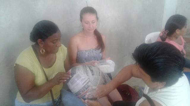 15 mujeres se benefician del taller de reciclaje en El Rosario