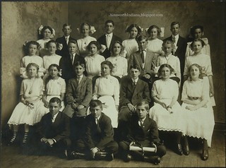8th Grade Graduates June 1911