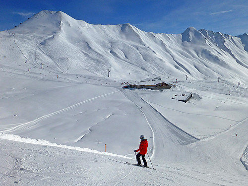 winter snow alps geotagged day skiing pwwinter geo:lat=4701847500 geo:lon=1048783611